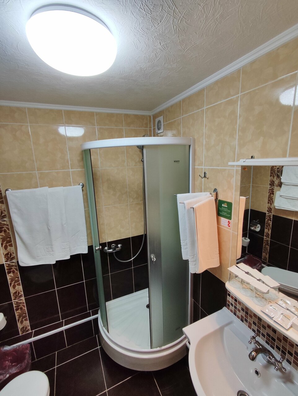 Гостиница Кузбасс Кемерово