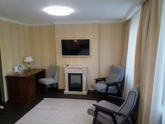 Гостиница Кузбасс Кемерово-38