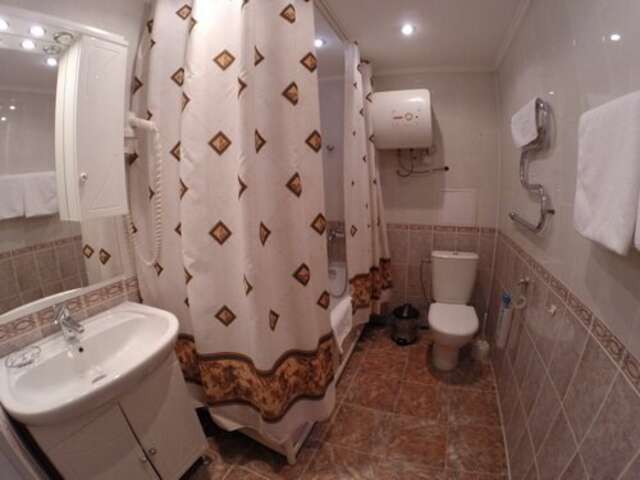 Гостиница Кузбасс Кемерово-73