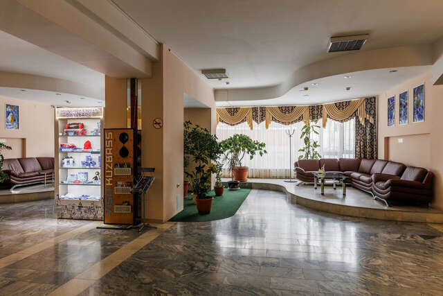 Гостиница Кузбасс Кемерово-9