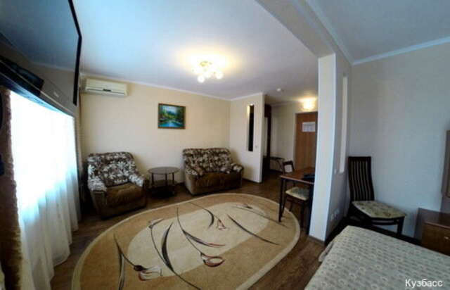 Гостиница Кузбасс Кемерово-72