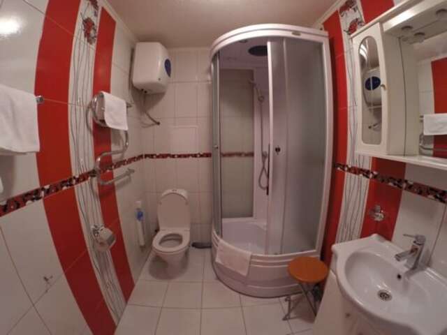 Гостиница Кузбасс Кемерово-130