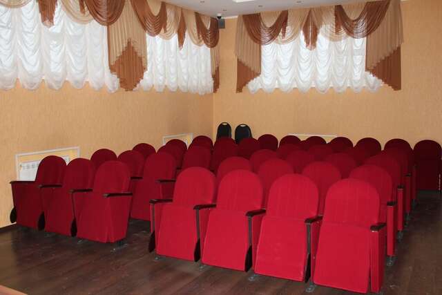 Гостиница Кузбасс Кемерово-56