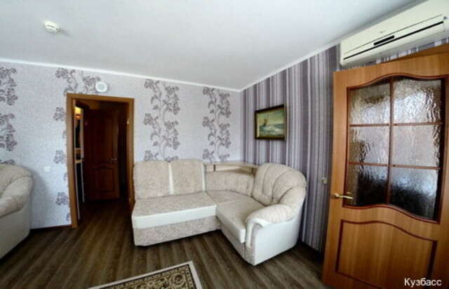 Гостиница Кузбасс Кемерово-128