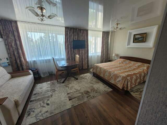 Гостиница Кузбасс Кемерово-111