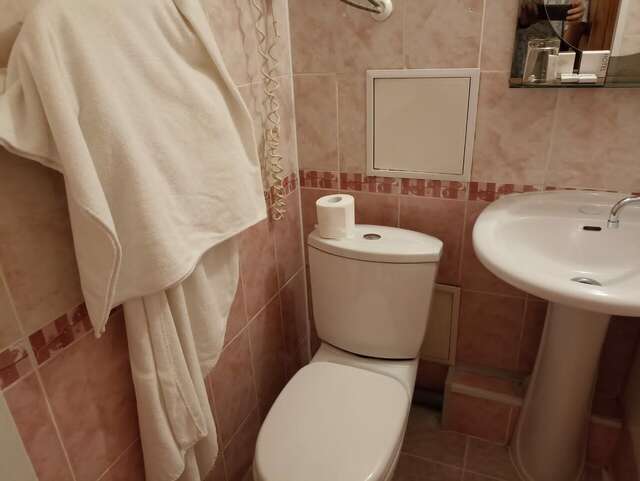 Гостиница Кузбасс Кемерово-122