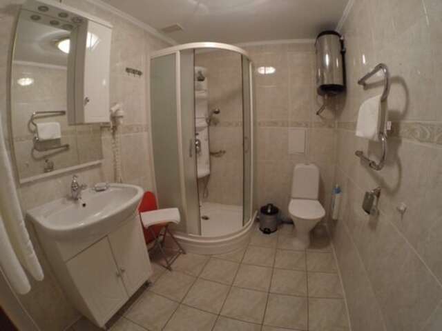 Гостиница Кузбасс Кемерово-178