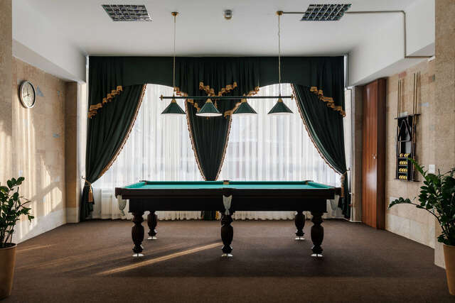 Гостиница Кузбасс Кемерово-214