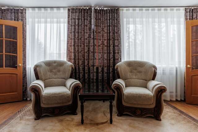 Гостиница Кузбасс Кемерово-239