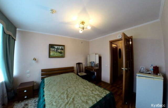 Гостиница Кузбасс Кемерово-121