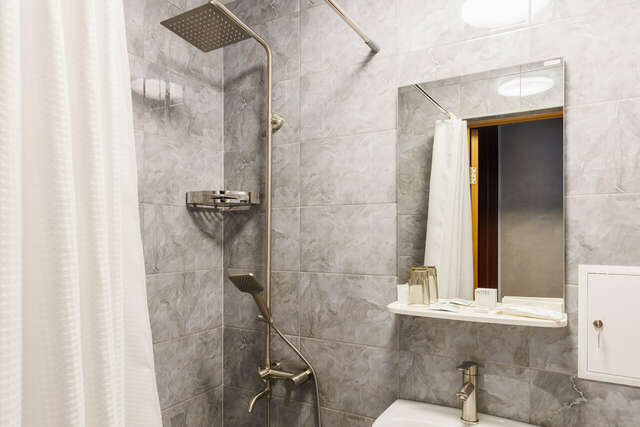 Гостиница Кузбасс Кемерово-22