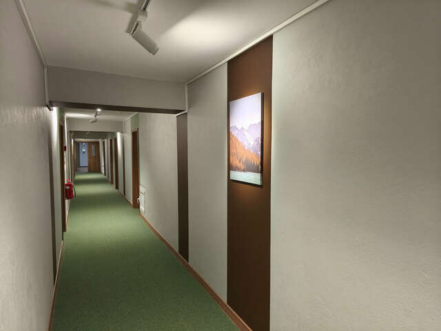 Гостиница Кузбасс Кемерово-235