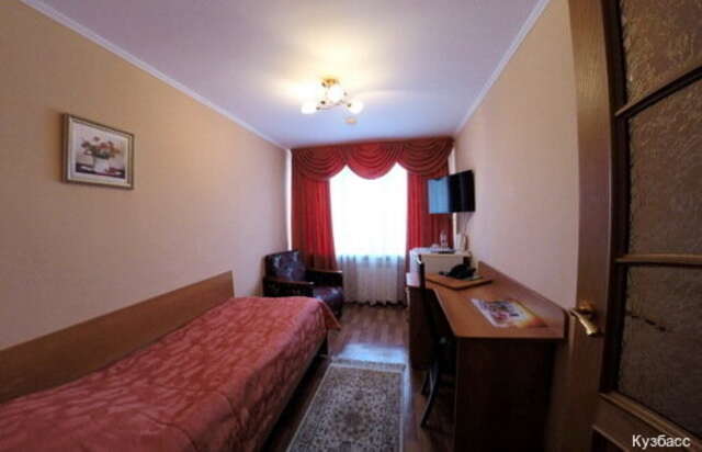 Гостиница Кузбасс Кемерово-135