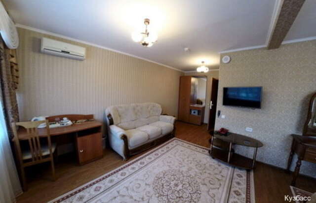 Гостиница Кузбасс Кемерово-154